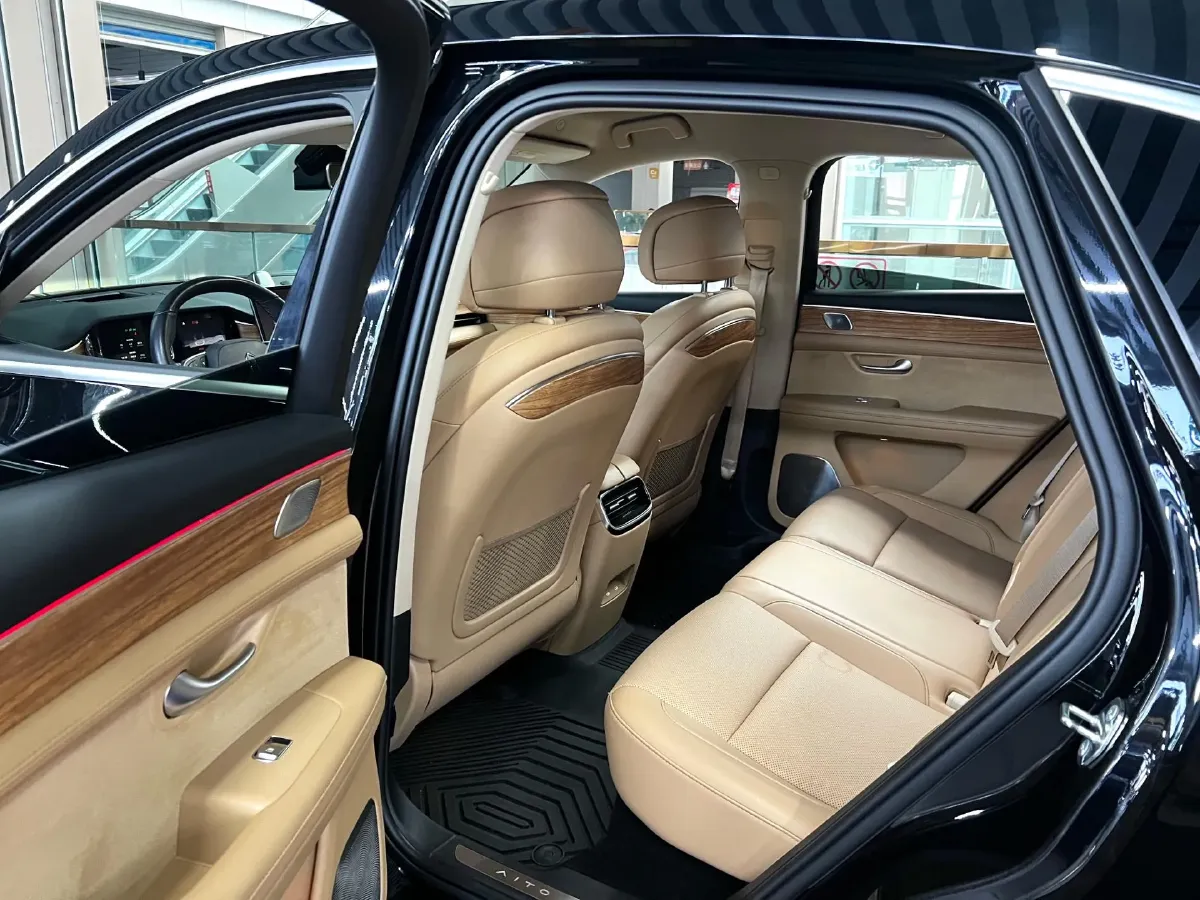 2022 Lincoln Corsair 2.0T 245HP L4 8AT,autocango,china used car exporter,china ev exporter,chinese used car exporter,chinese used ev exporter