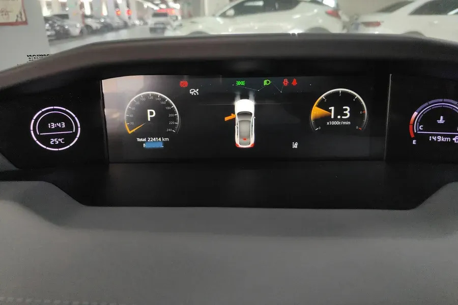 2022 ChangAn UNI-V 1.5T 188HP L4 7DCT,autocango,china used car exporter,china ev exporter,chinese used car exporter,chinese used ev exporter