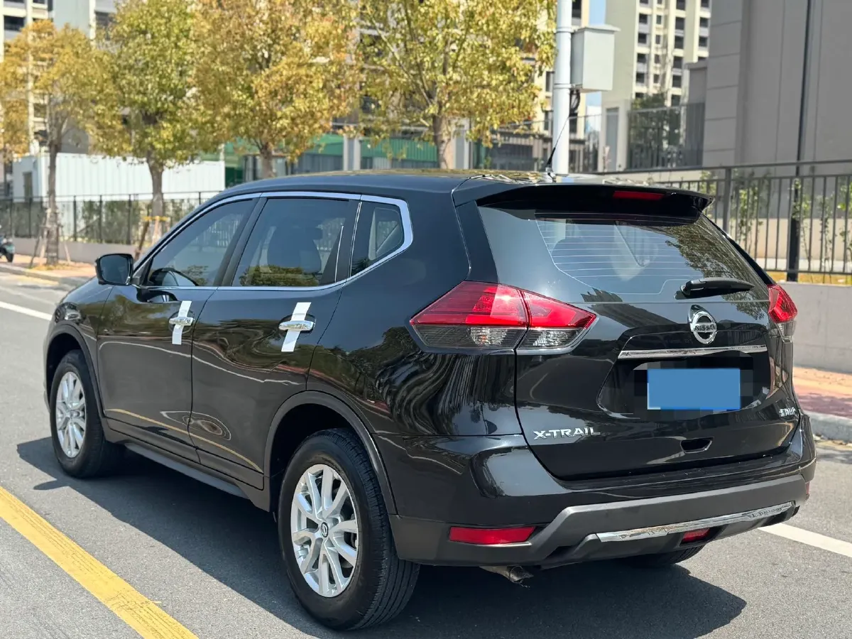 2023 Nissan X-Trail 2.0L 151HP L4 CVT,autocango,china used car exporter,china ev exporter,chinese used car exporter,chinese used ev exporter