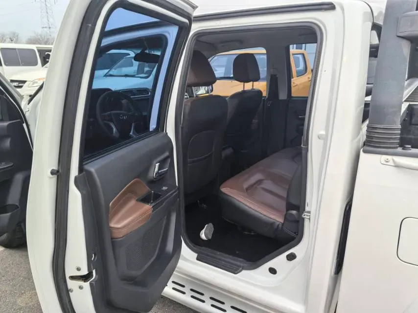 2021 Great Wall Wingle 5 2.4L 160HP L4 5MT,autocango,china used car exporter,china ev exporter,chinese used car exporter,chinese used ev exporter