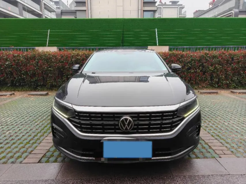 2022 Skoda Kodiak GT 2.0T 186HP L4 7DCT,autocango,china used car exporter,china ev exporter,chinese used car exporter,chinese used ev exporter