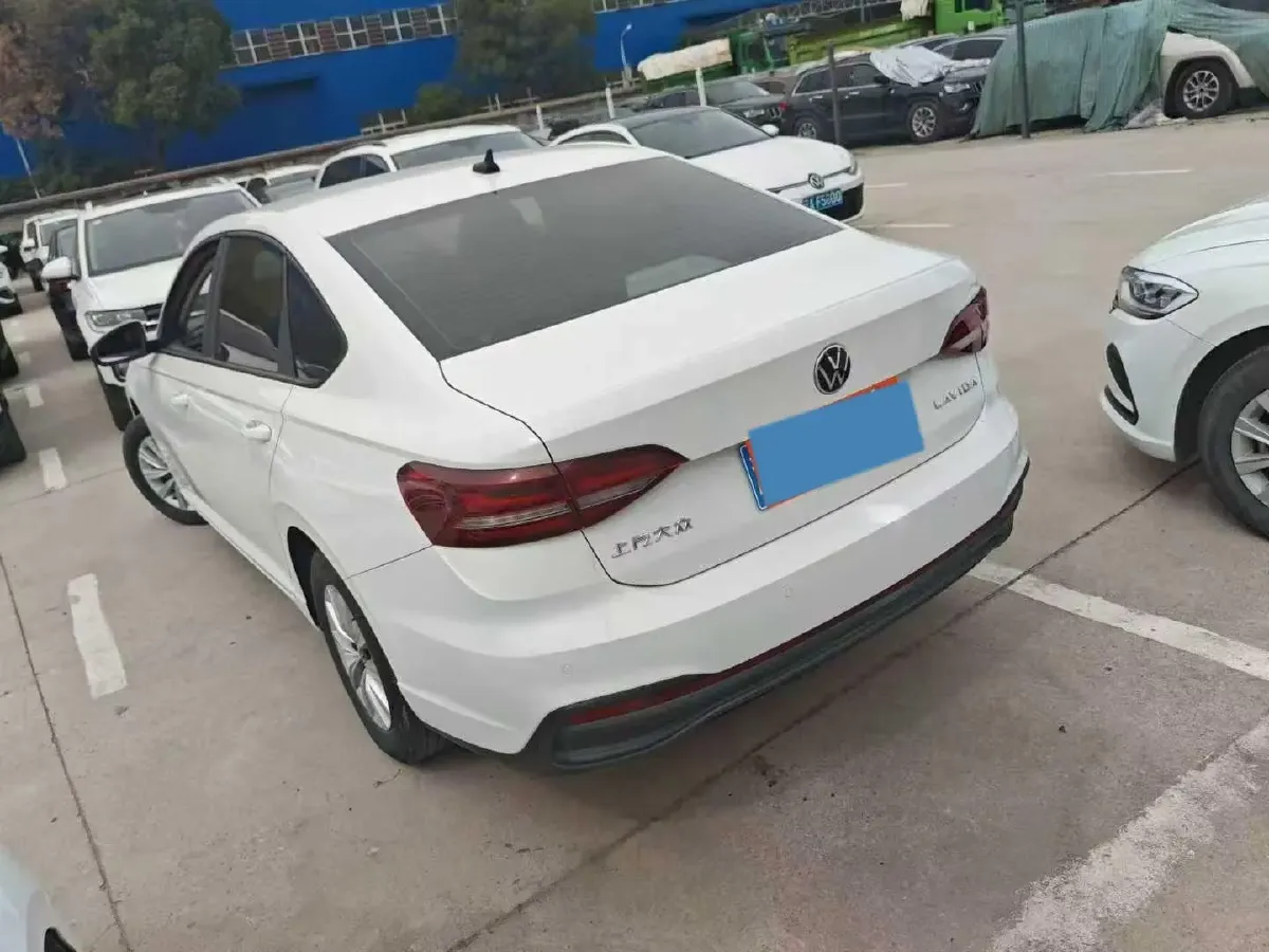 2023 Volkswagen Lavida 1.5L 113HP L4 6AT,autocango,china used car exporter,china ev exporter,chinese used car exporter,chinese used ev exporter