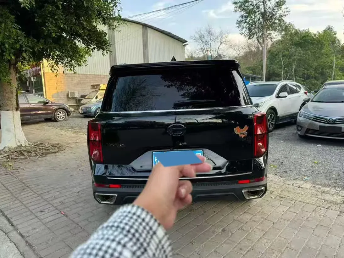 2022 GAC Trumpchi GS8 2.0T 252HP L4 8AT,autocango,china used car exporter,china ev exporter,chinese used car exporter,chinese used ev exporter