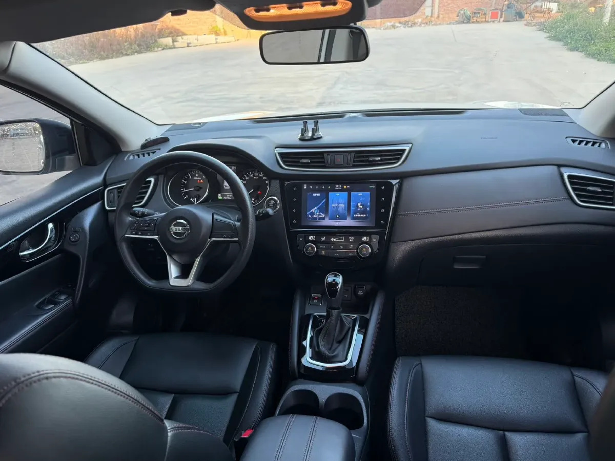 2022 Nissan Qashqai 2.0L 151HP L4 CVT,autocango,china used car exporter,china ev exporter,chinese used car exporter,chinese used ev exporter