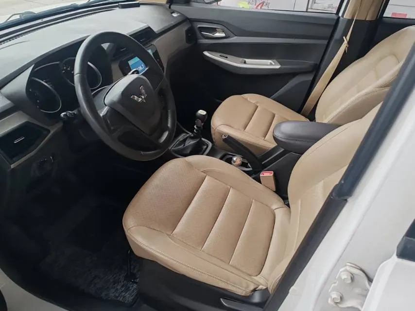 2019 WuLing HongGuang 1.5L 99HP L4 6MT,autocango,china used car exporter,china ev exporter,chinese used car exporter,chinese used ev exporter
