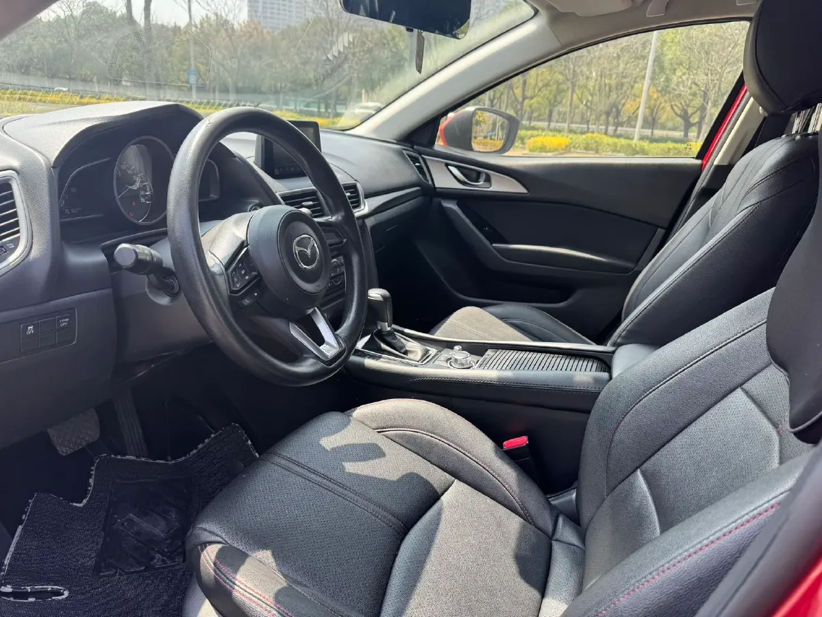 2017 Mazda 3 Axela 1.5L 117HP L4 6AT,autocango,china used car exporter,china ev exporter,chinese used car exporter,chinese used ev exporter