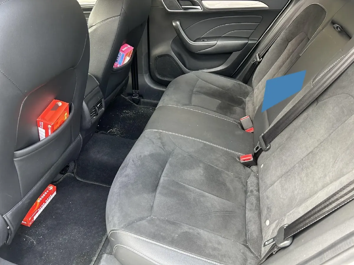 2017 Roewe i6 1.0T 125HP L3 2AT PHEV,autocango,china used car exporter,china ev exporter,chinese used car exporter,chinese used ev exporter