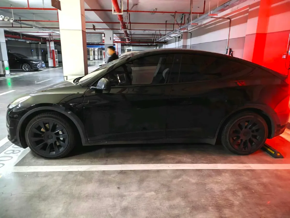 2021 Tesla Model Y BEV 60KWH,autocango,china used car exporter,china ev exporter,chinese used car exporter,chinese used ev exporter