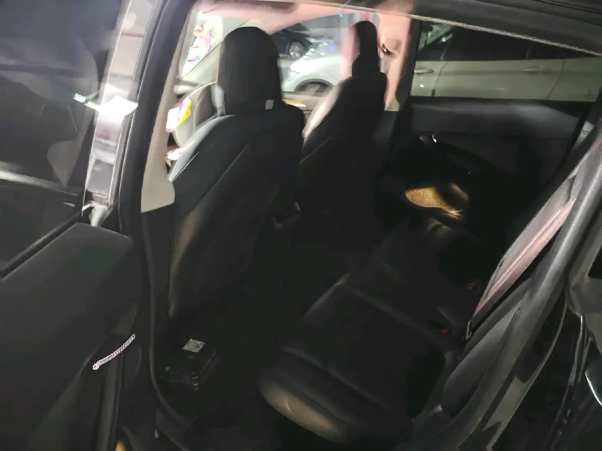 2021 Tesla Model Y BEV 60KWH,autocango,china used car exporter,china ev exporter,chinese used car exporter,chinese used ev exporter