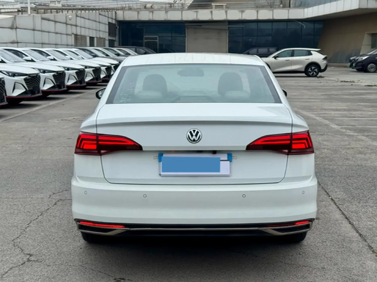 2019 Bestune T77 1.2T 143HP L4 7DCT,autocango,china used car exporter,china ev exporter,chinese used car exporter,chinese used ev exporter