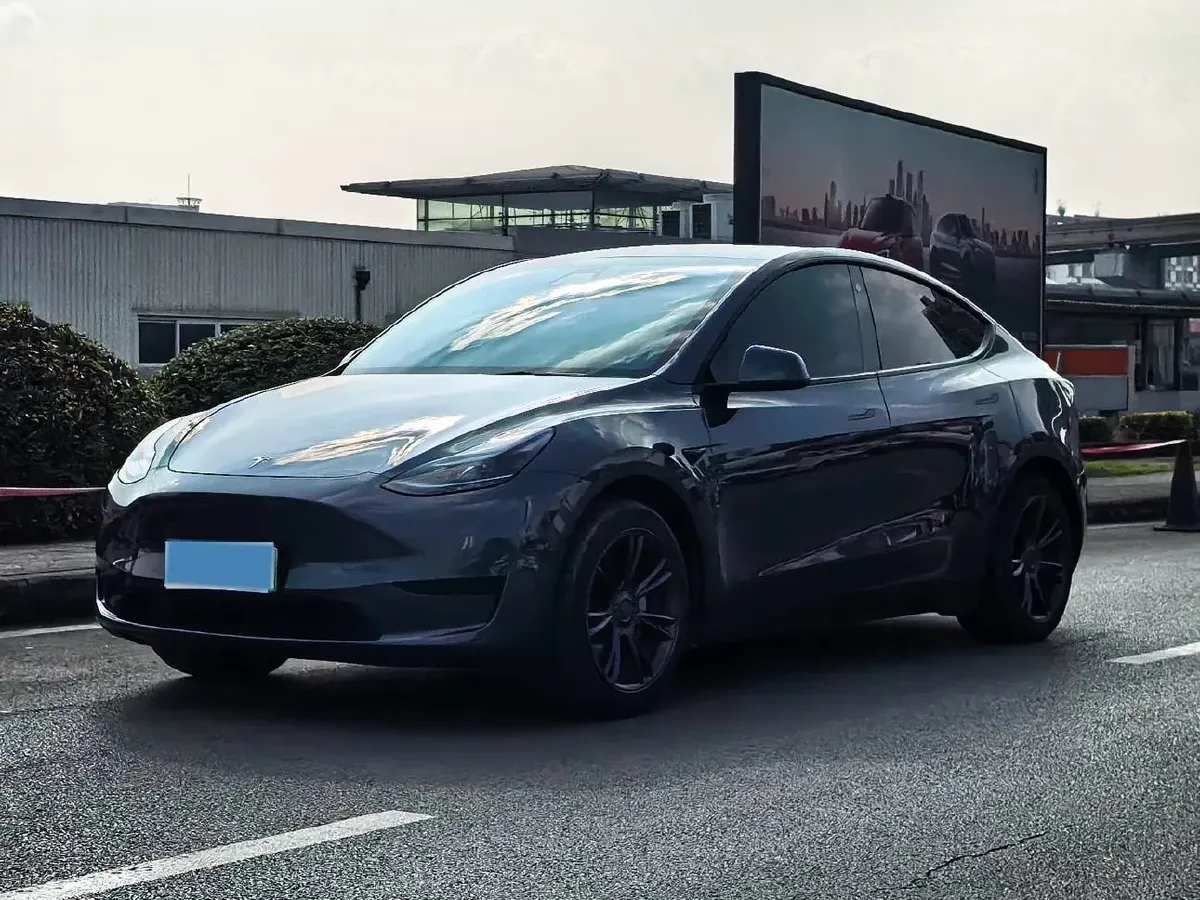 2022 Tesla Model Y BEV 60KWH,autocango,china used car exporter,china ev exporter,chinese used car exporter,chinese used ev exporter
