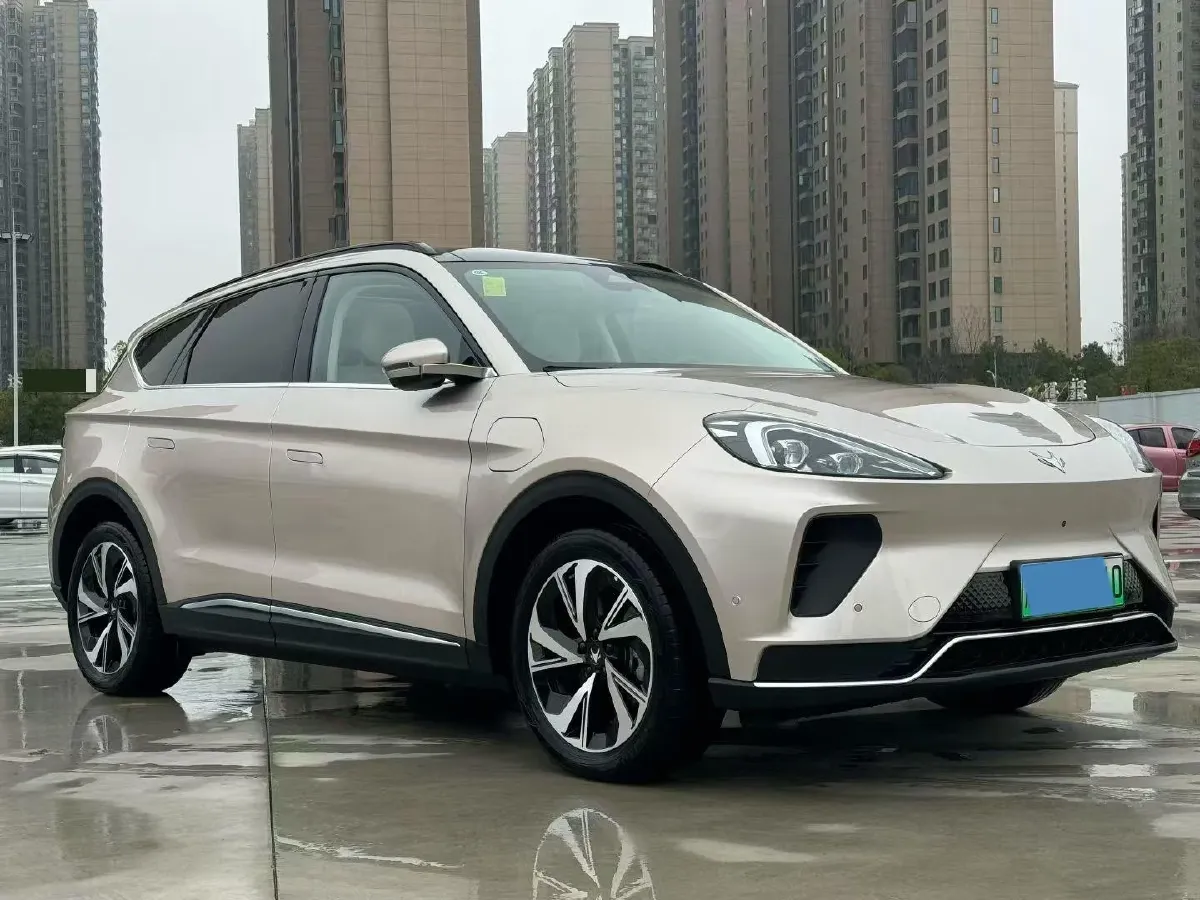 2025 ARCFOX αT6 BEV,autocango,china used car exporter,china ev exporter,chinese used car exporter,chinese used ev exporter