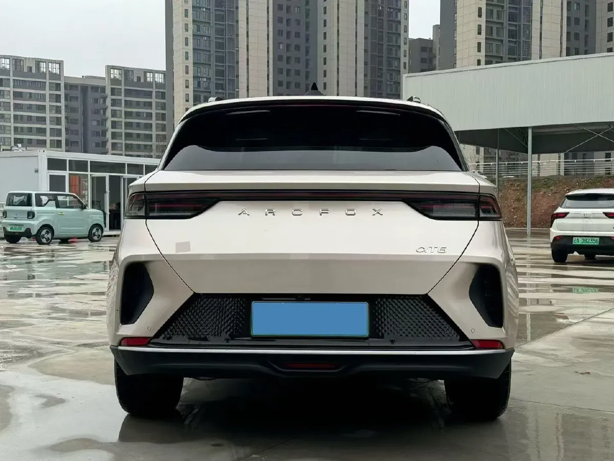 2025 ARCFOX αT6 BEV,autocango,china used car exporter,china ev exporter,chinese used car exporter,chinese used ev exporter