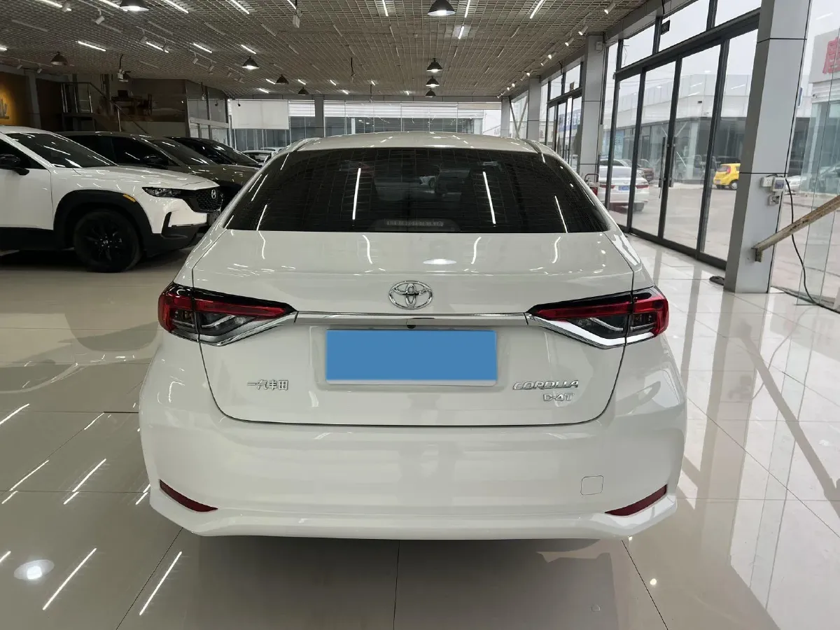 2022 Toyota Corolla 1.2T 116HP L4 CVT,autocango,china used car exporter,china ev exporter,chinese used car exporter,chinese used ev exporter