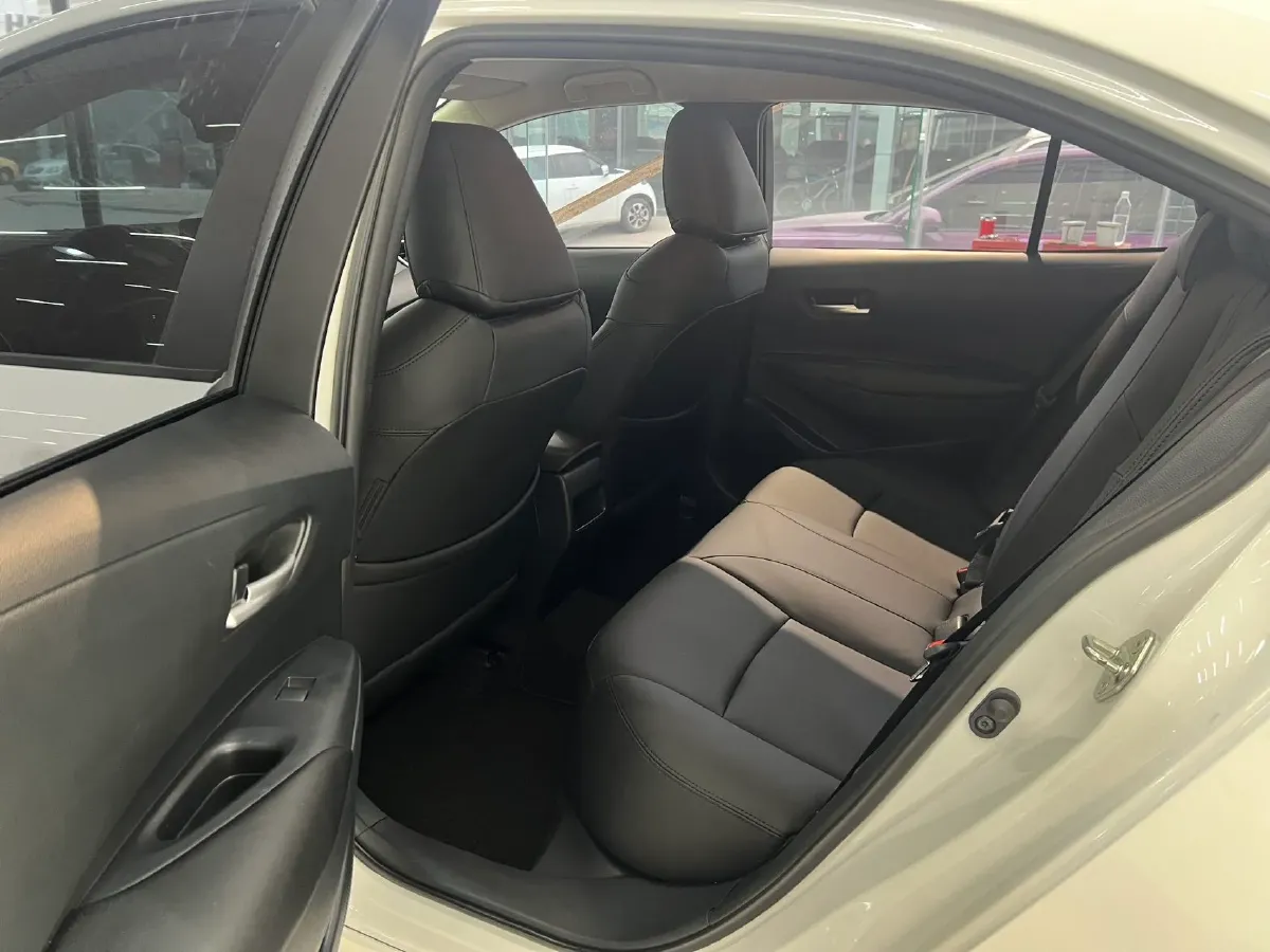 2022 Toyota Corolla 1.2T 116HP L4 CVT,autocango,china used car exporter,china ev exporter,chinese used car exporter,chinese used ev exporter