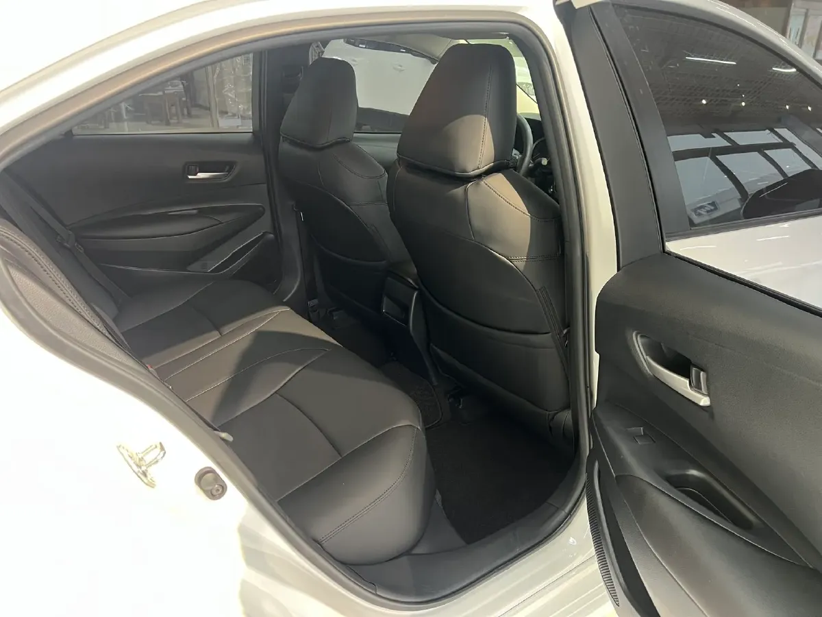 2022 Toyota Corolla 1.2T 116HP L4 CVT,autocango,china used car exporter,china ev exporter,chinese used car exporter,chinese used ev exporter