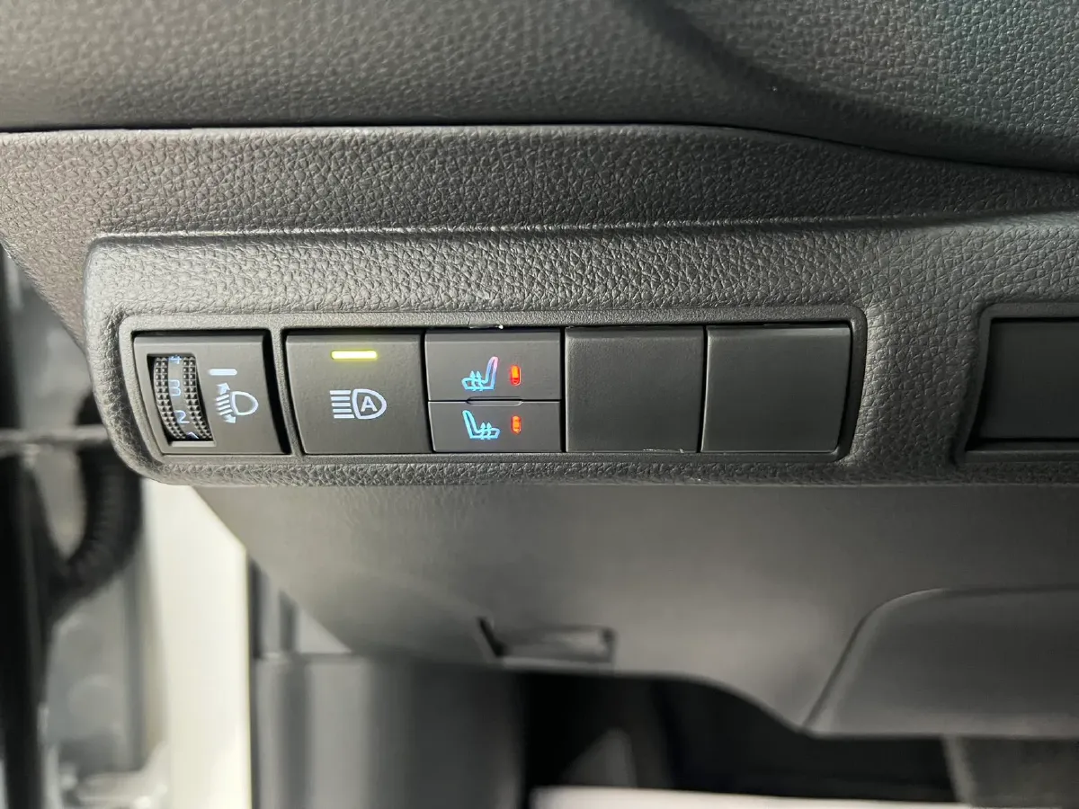 2022 Toyota Corolla 1.2T 116HP L4 CVT,autocango,china used car exporter,china ev exporter,chinese used car exporter,chinese used ev exporter