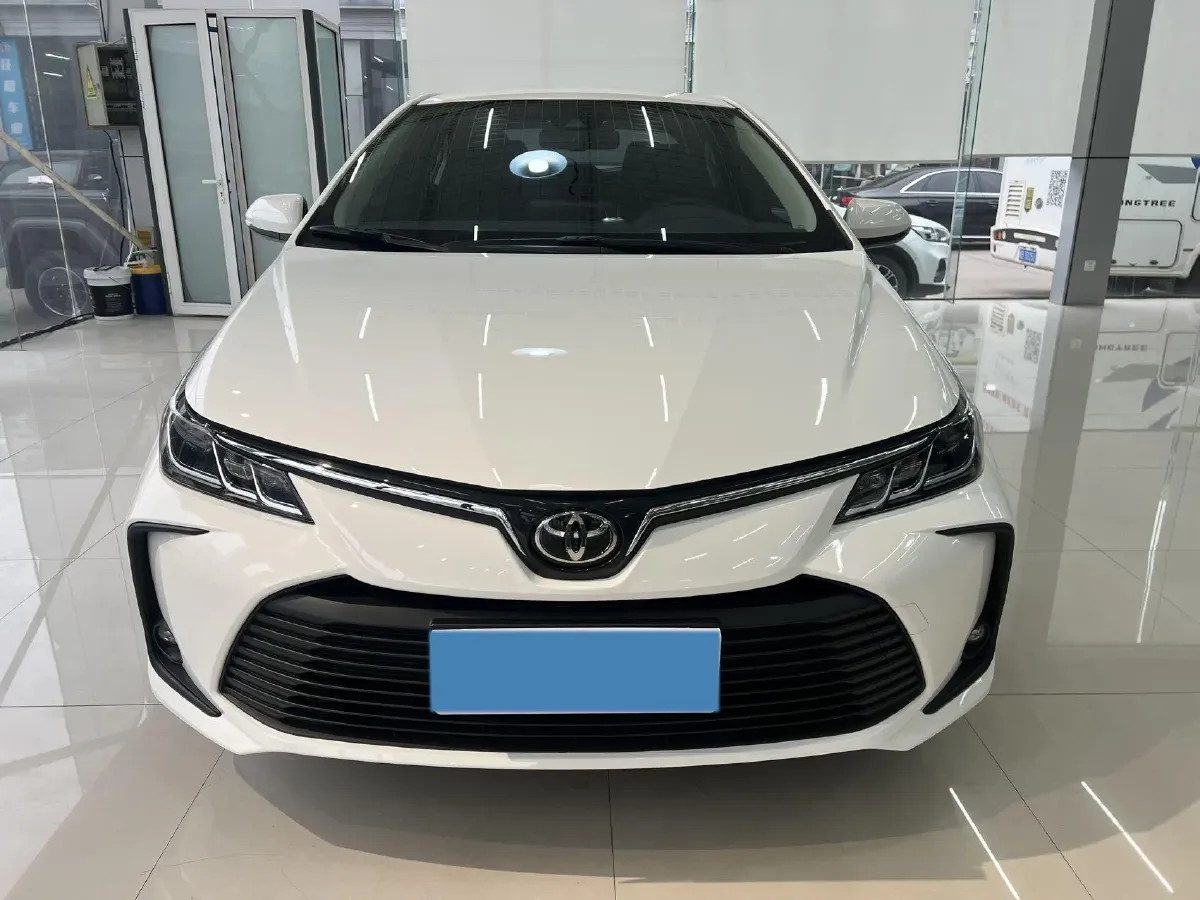 2022 Toyota Corolla 1.2T 116HP L4 CVT,autocango,china used car exporter,china ev exporter,chinese used car exporter,chinese used ev exporter