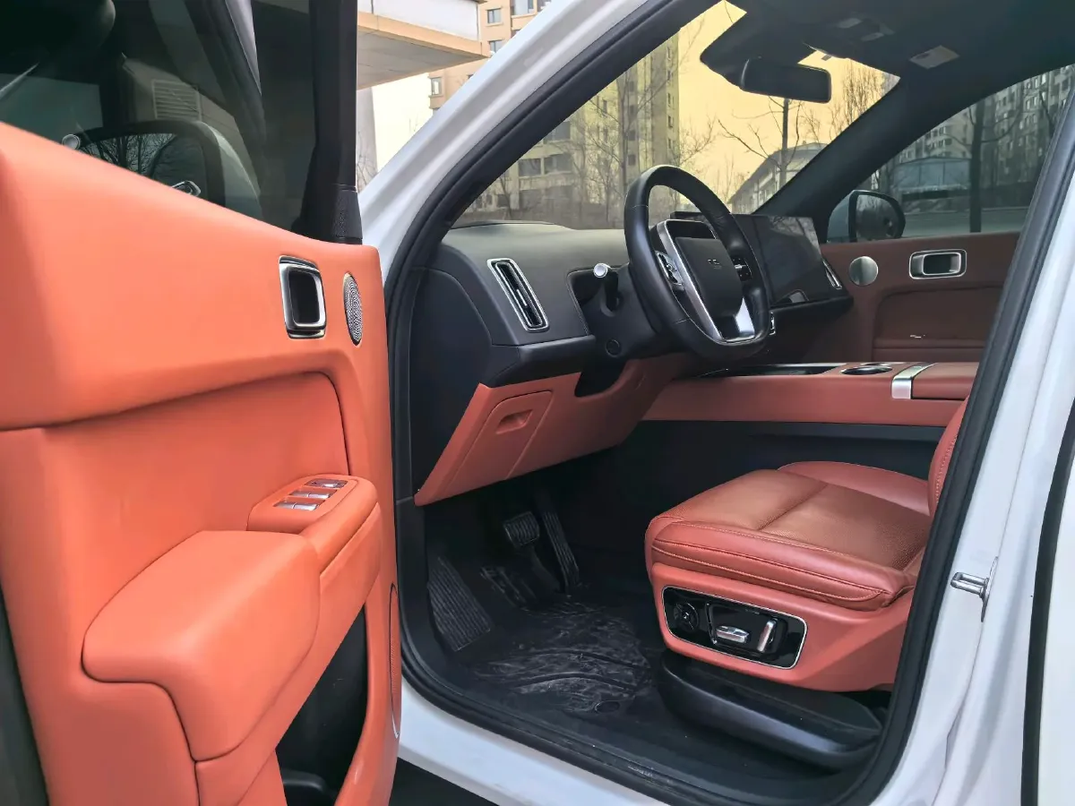 2023 Li L7 Range Extended 154HP REEV 40.9KWH,autocango,china used car exporter,china ev exporter,chinese used car exporter,chinese used ev exporter