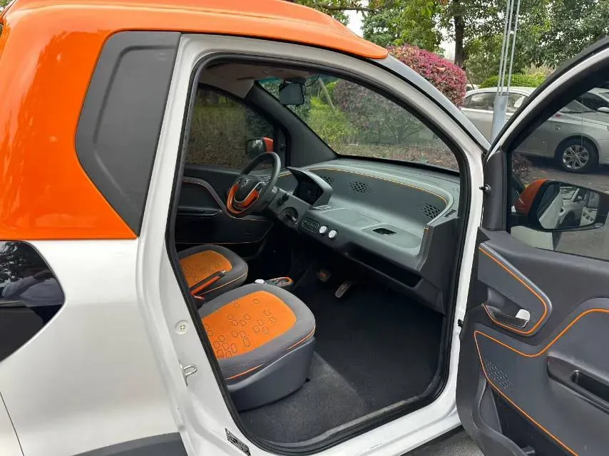 2020 BaoJun E100 BEV 28KWH,autocango,china used car exporter,china ev exporter,chinese used car exporter,chinese used ev exporter