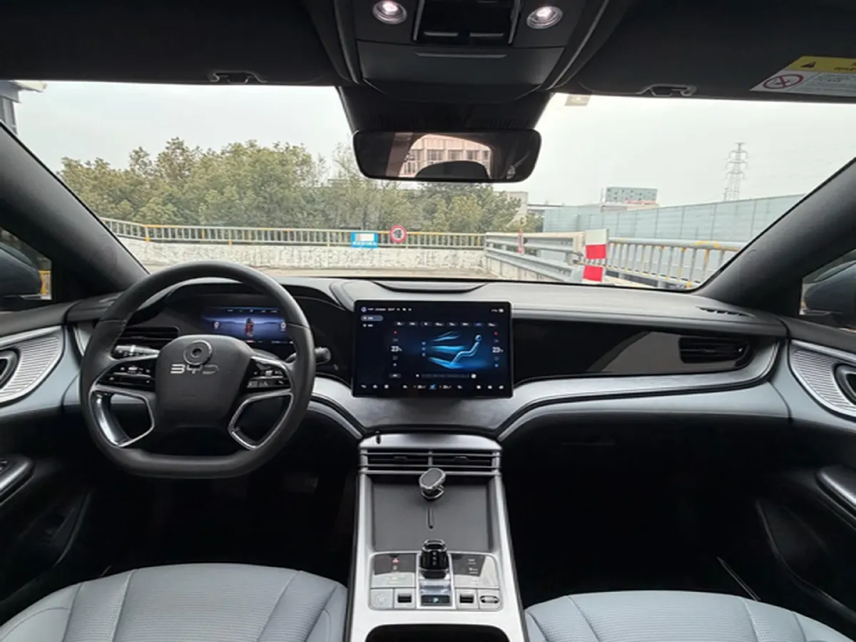 2024 BYD Seal 1.5L 110HP L4 E-CVT PHEV 17.6KWH,autocango,china used car exporter,china ev exporter,chinese used car exporter,chinese used ev exporter