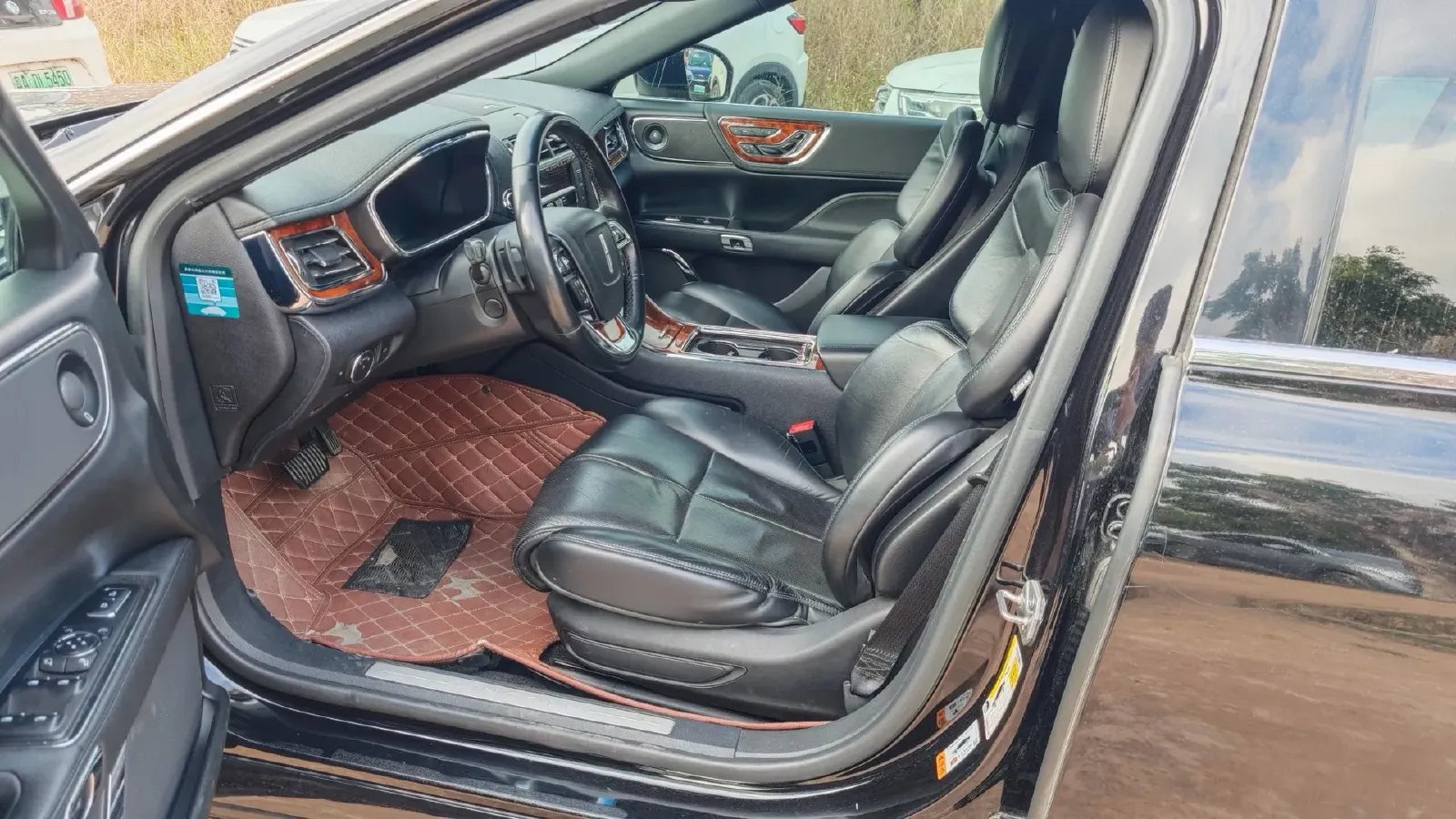 2020 Lincoln Continental 2.0T 241HP L4 6AT,autocango,china used car exporter,china ev exporter,chinese used car exporter,chinese used ev exporter