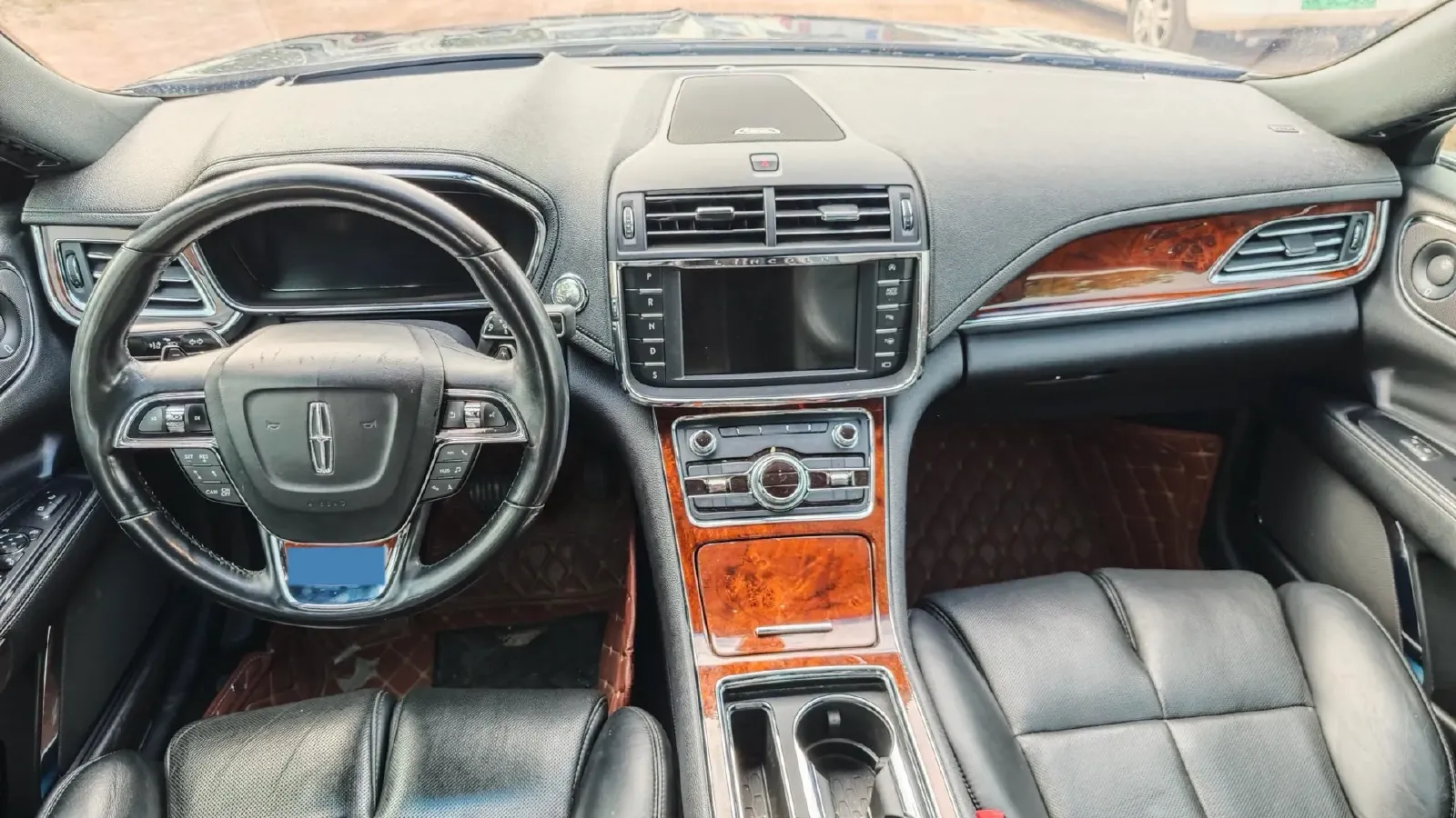 2020 Lincoln Continental 2.0T 241HP L4 6AT,autocango,china used car exporter,china ev exporter,chinese used car exporter,chinese used ev exporter