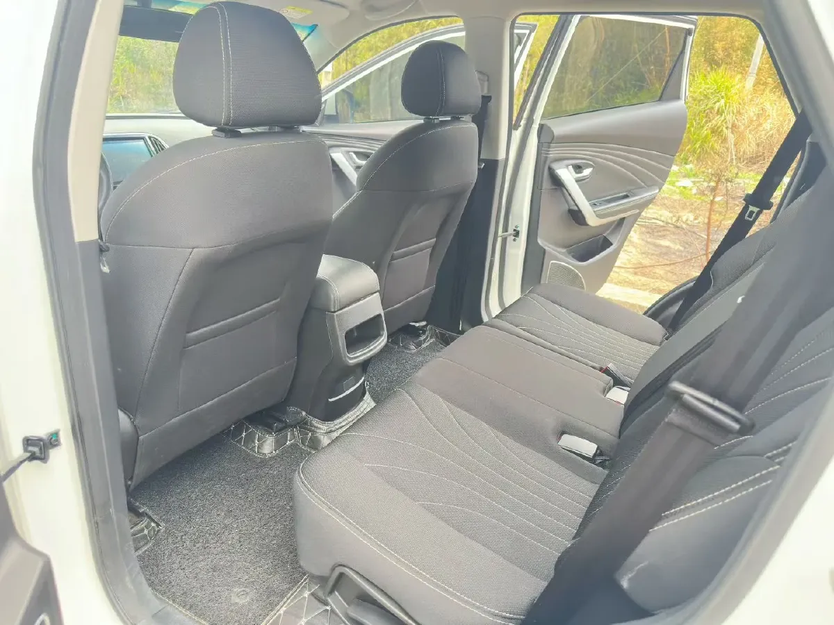 2019 Jetour X70 1.5T 156HP L4 6DCT,autocango,china used car exporter,china ev exporter,chinese used car exporter,chinese used ev exporter