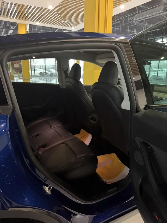 2024 Tesla Model Y BEV 78.4KWH,autocango,china used car exporter,china ev exporter,chinese used car exporter,chinese used ev exporter