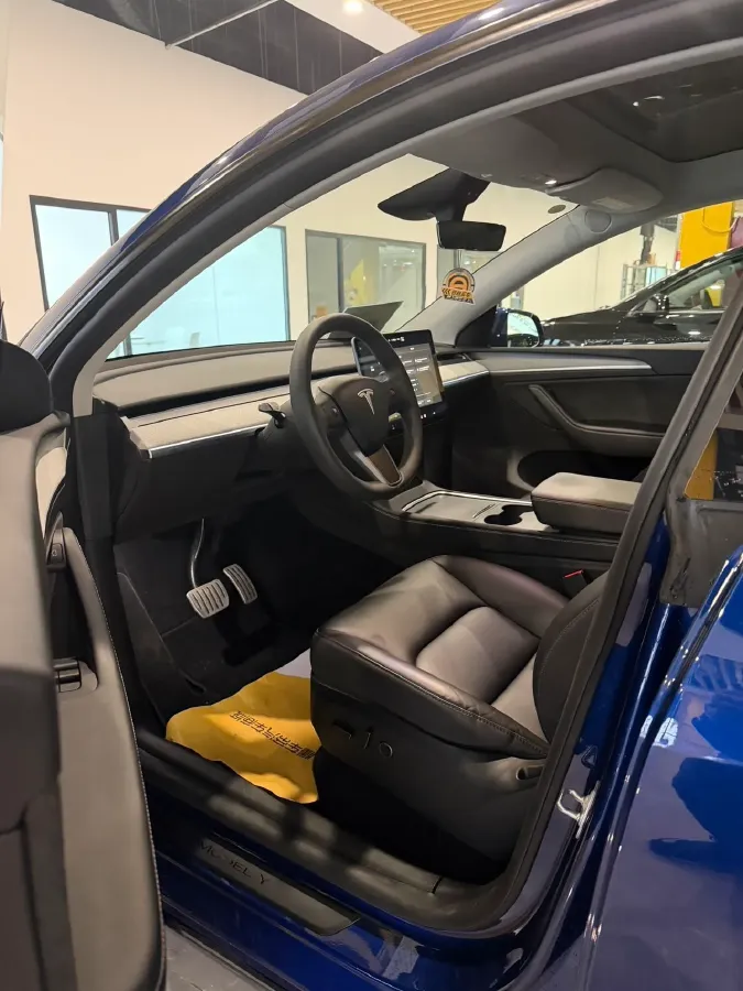 2024 Tesla Model Y BEV 78.4KWH,autocango,china used car exporter,china ev exporter,chinese used car exporter,chinese used ev exporter