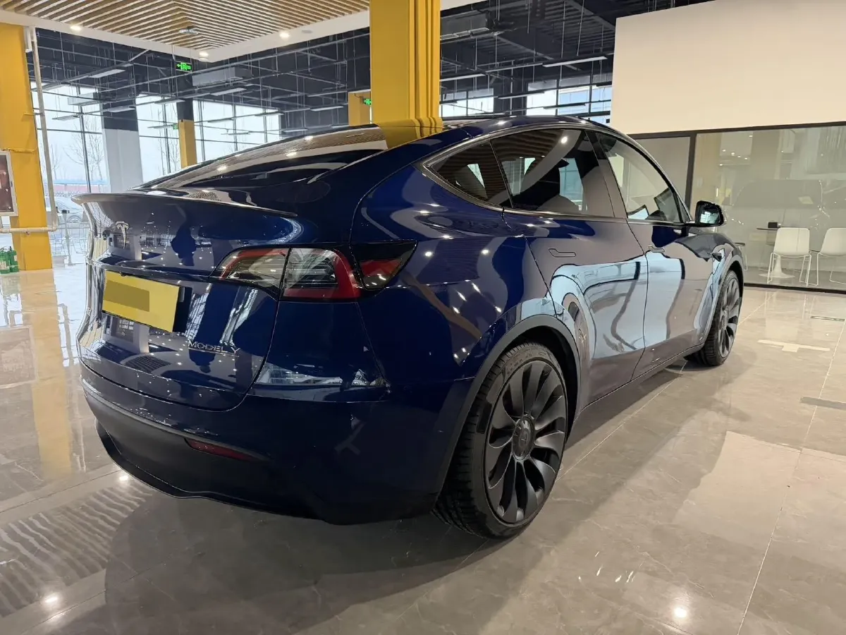 2024 Tesla Model Y BEV 78.4KWH,autocango,china used car exporter,china ev exporter,chinese used car exporter,chinese used ev exporter