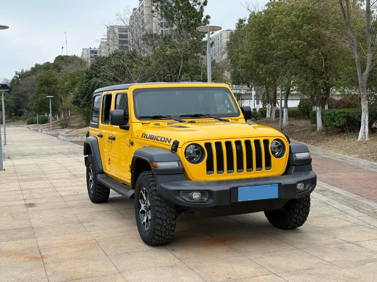 2021 Jeep Wrangler 2.0T 266HP L4 8AT,autocango,china used car exporter,china ev exporter,chinese used car exporter,chinese used ev exporter