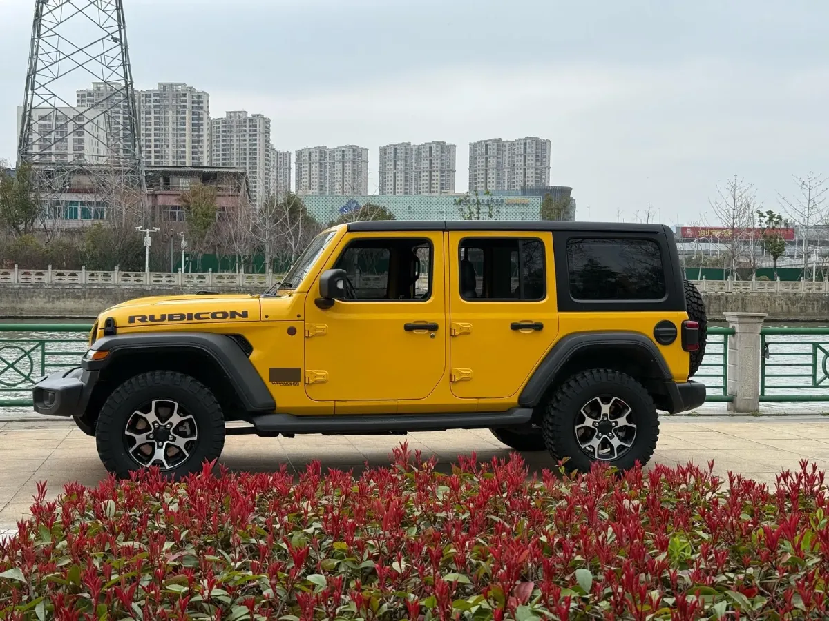 2021 Jeep Wrangler 2.0T 266HP L4 8AT,autocango,china used car exporter,china ev exporter,chinese used car exporter,chinese used ev exporter