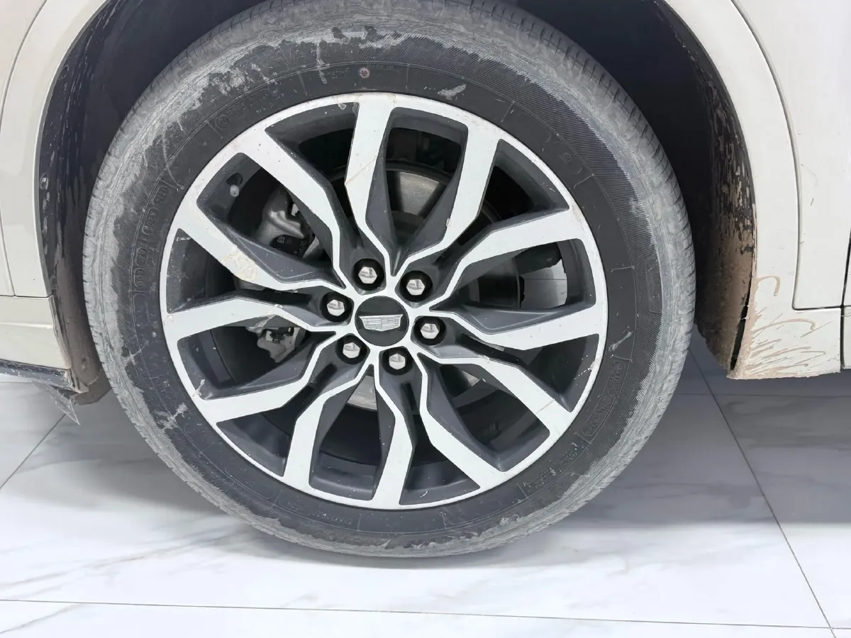 2021 Cadillac XT6 2.0T 237HP L4 9AT,autocango,china used car exporter,china ev exporter,chinese used car exporter,chinese used ev exporter