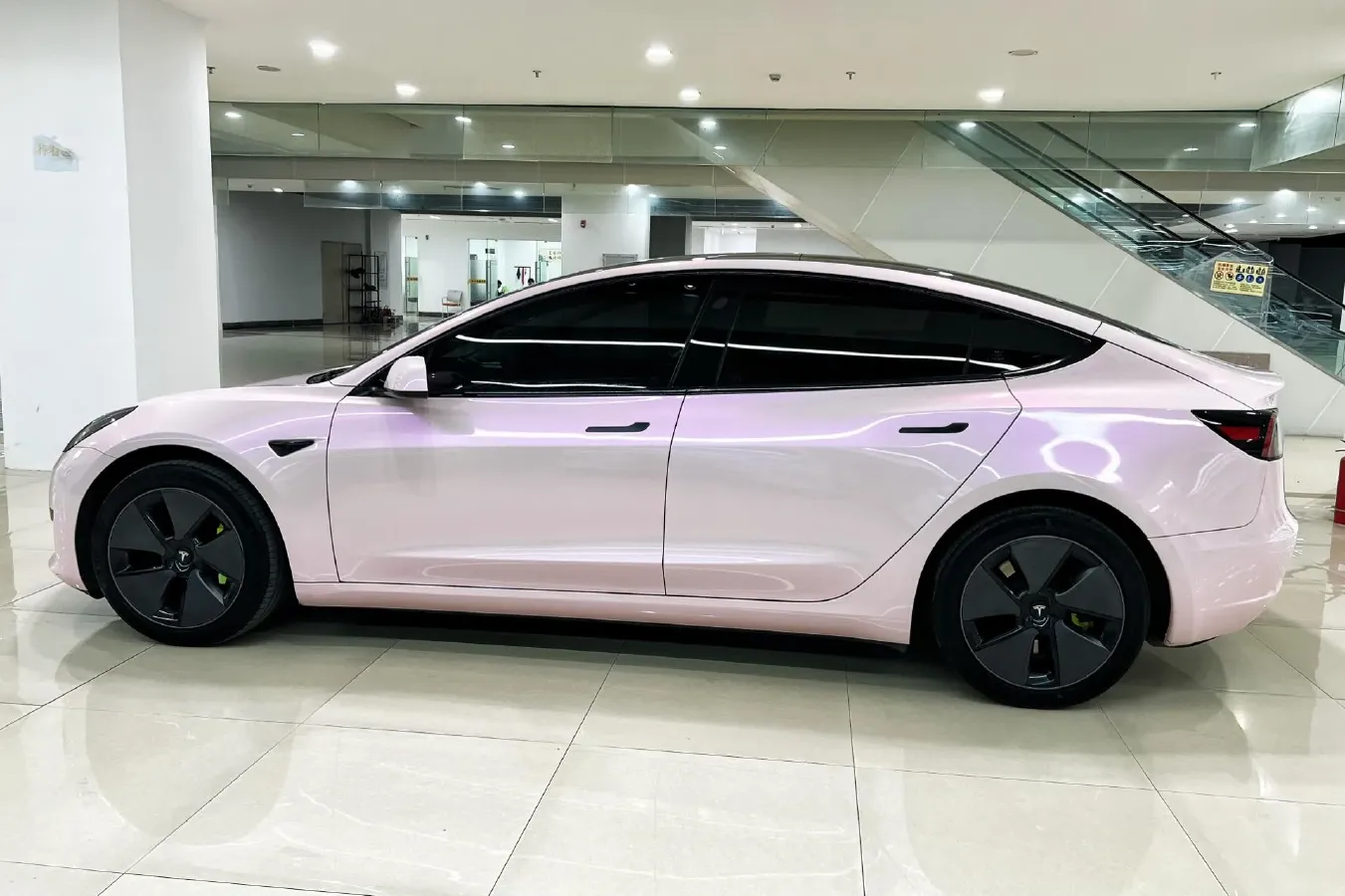 2022 Tesla Model 3 BEV 60KWH,autocango,china used car exporter,china ev exporter,chinese used car exporter,chinese used ev exporter