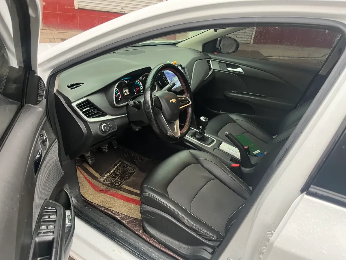 2019 Chevrolet Cavalier 1.5L 113HP L4 5MT,autocango,china used car exporter,china ev exporter,chinese used car exporter,chinese used ev exporter