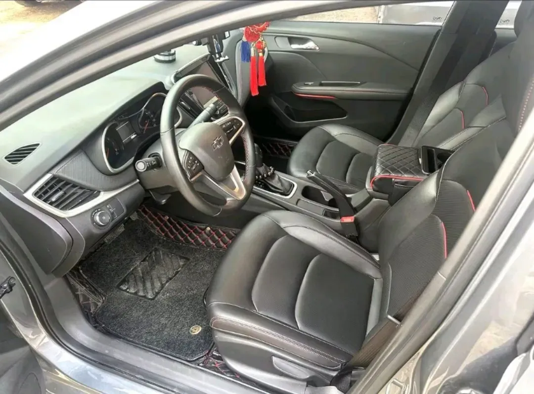 2019 Chevrolet Monza 1.3T 163HP L3 6AT,autocango,china used car exporter,china ev exporter,chinese used car exporter,chinese used ev exporter