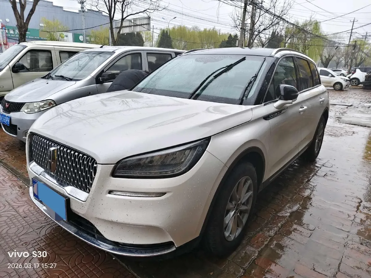 2020 Lincoln Corsair 2.0T 245HP L4 8AT,autocango,china used car exporter,china ev exporter,chinese used car exporter,chinese used ev exporter