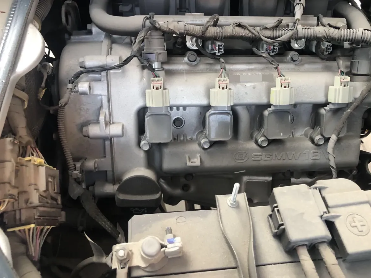 2023 WuLing RongGuang New Truck 1.5L 102HP L4 5MT,autocango,china used car exporter,china ev exporter,chinese used car exporter,chinese used ev exporter