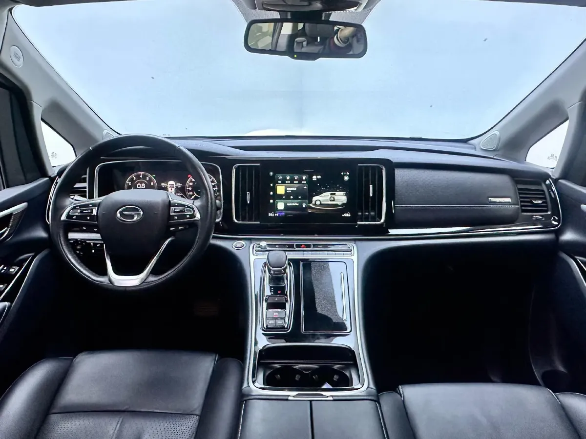 2021 GAC Trumpchi M8 2.0T 252HP L4 8AT,autocango,china used car exporter,china ev exporter,chinese used car exporter,chinese used ev exporter