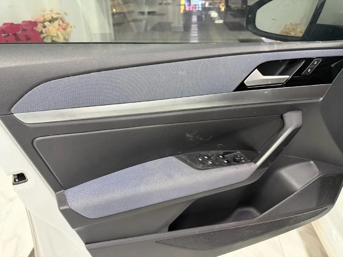 2024 Volkswagen Lavida 1.5L 110HP L4 6AT,autocango,china used car exporter,china ev exporter,chinese used car exporter,chinese used ev exporter