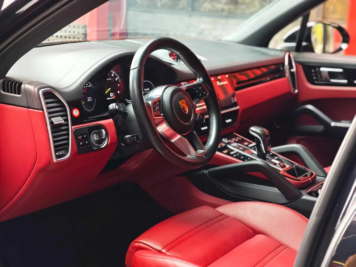 2023 Porsche Cayenne 2.0T 252HP L4 8AT PHEV 17.9KWH,autocango,china used car exporter,china ev exporter,chinese used car exporter,chinese used ev exporter