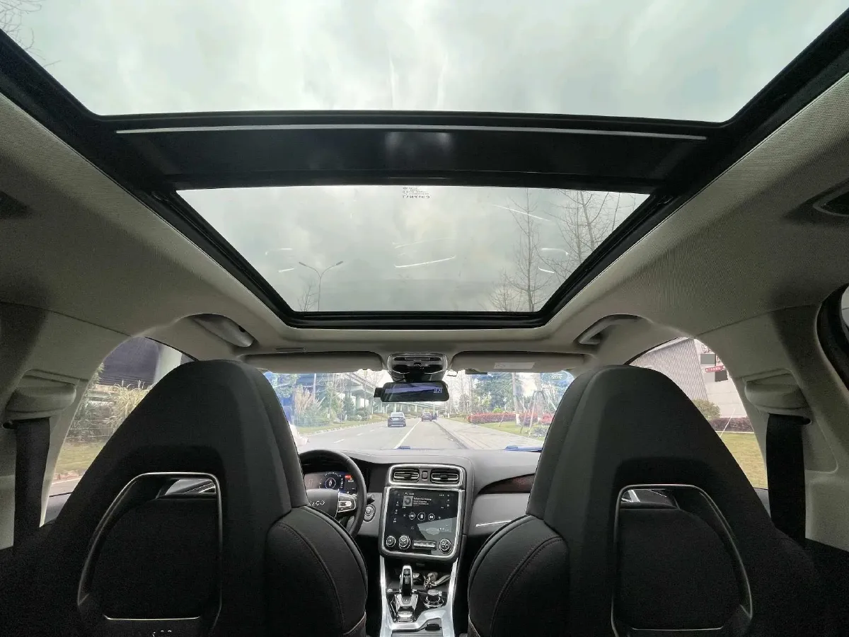 2019 LYNK&CO 01 2.0T 190HP L4 7DCT,autocango,china used car exporter,china ev exporter,chinese used car exporter,chinese used ev exporter