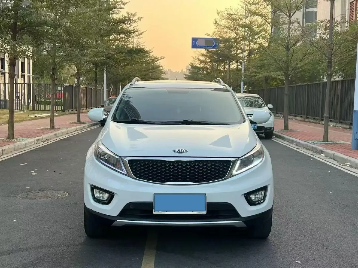 2016 Kia Sportage R 2.0L 165HP L4 6AT,autocango,china used car exporter,china ev exporter,chinese used car exporter,chinese used ev exporter