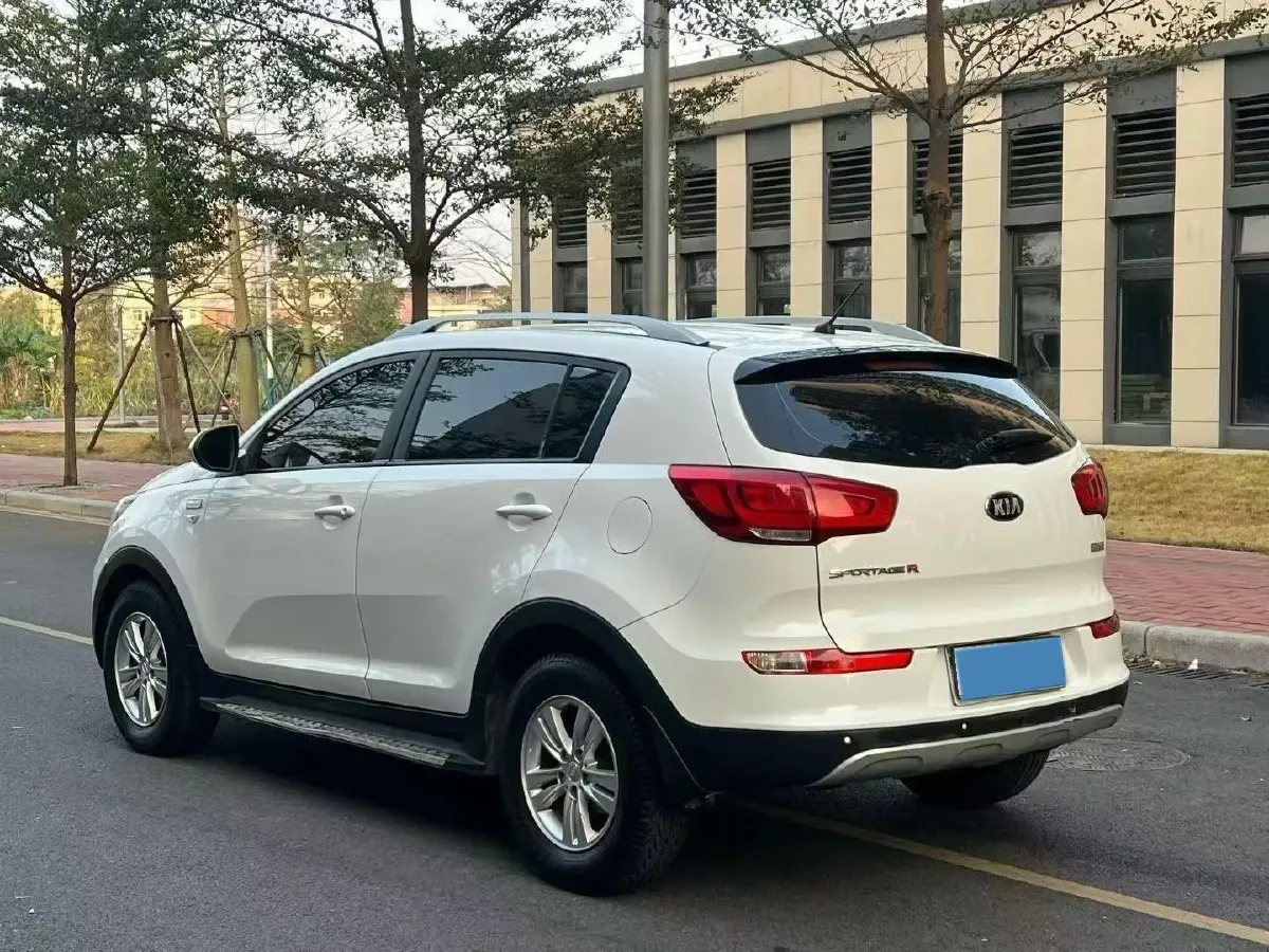 2016 Kia Sportage R 2.0L 165HP L4 6AT,autocango,china used car exporter,china ev exporter,chinese used car exporter,chinese used ev exporter