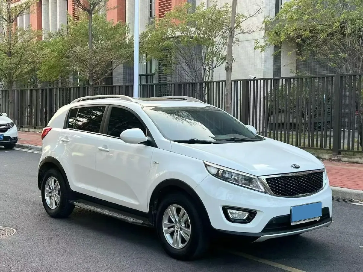 2016 Kia Sportage R 2.0L 165HP L4 6AT,autocango,china used car exporter,china ev exporter,chinese used car exporter,chinese used ev exporter