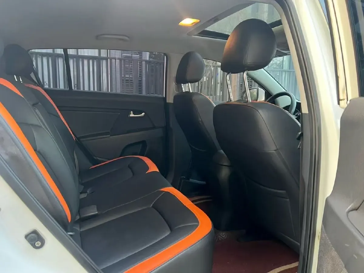 2016 Kia Sportage R 2.0L 165HP L4 6AT,autocango,china used car exporter,china ev exporter,chinese used car exporter,chinese used ev exporter