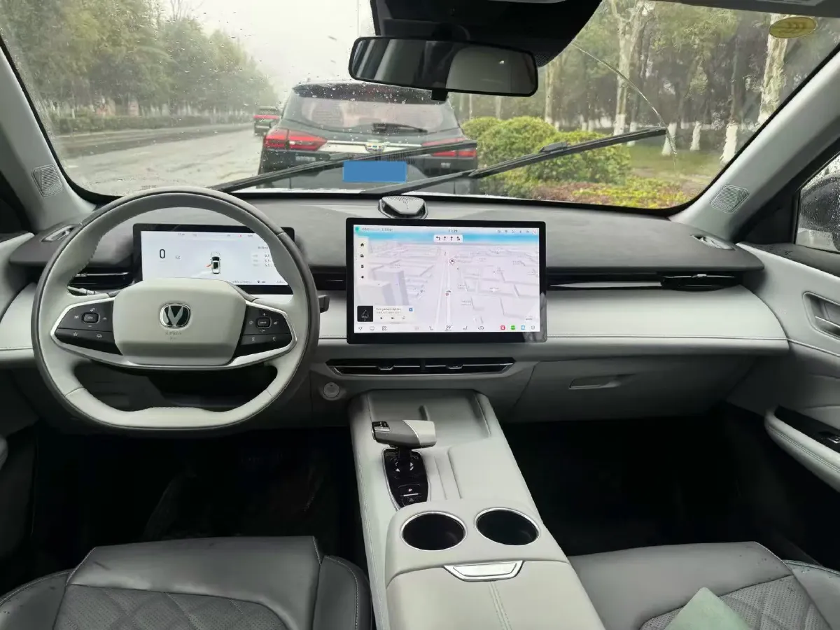 2024 ChangAn UNI-Z 1.5L 98HP L4 E-CVT PHEV 18.4KWH,autocango,china used car exporter,china ev exporter,chinese used car exporter,chinese used ev exporter