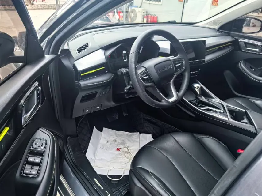 2021 Roewe i5 1.5L 120HP L4 CVT,autocango,china used car exporter,china ev exporter,chinese used car exporter,chinese used ev exporter