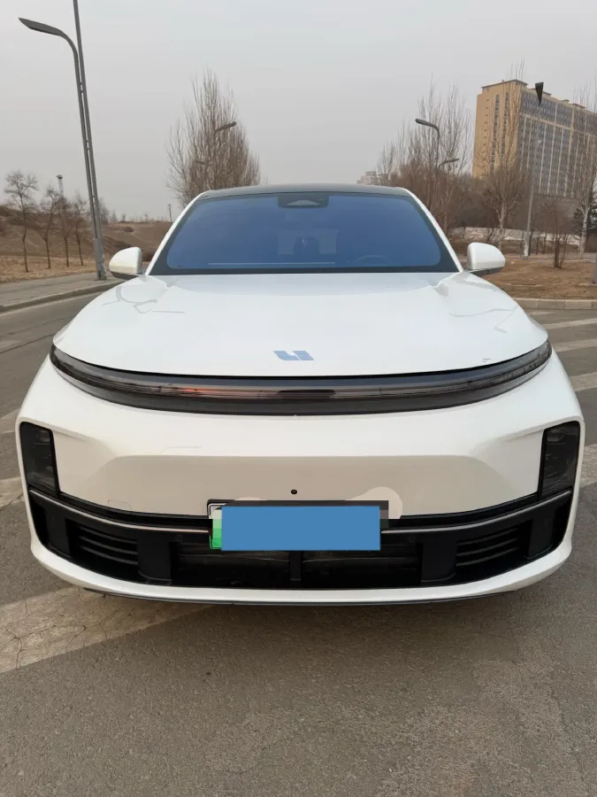 2023 Li L7 Range Extended 154HP REEV 40.9KWH,autocango,china used car exporter,china ev exporter,chinese used car exporter,chinese used ev exporter